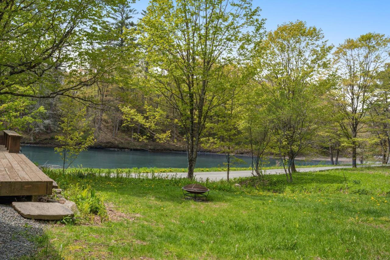 Riverside Cottage Woodstock Exterior photo